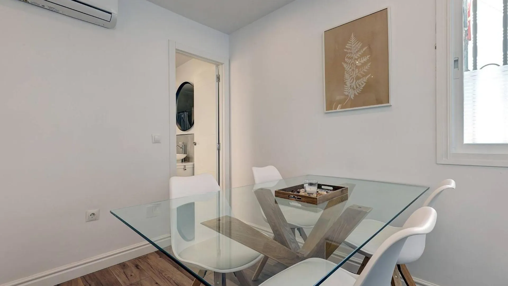 098 Traditional 2 Bed Pueblo Townhouse With Private Terrace Benalmádena